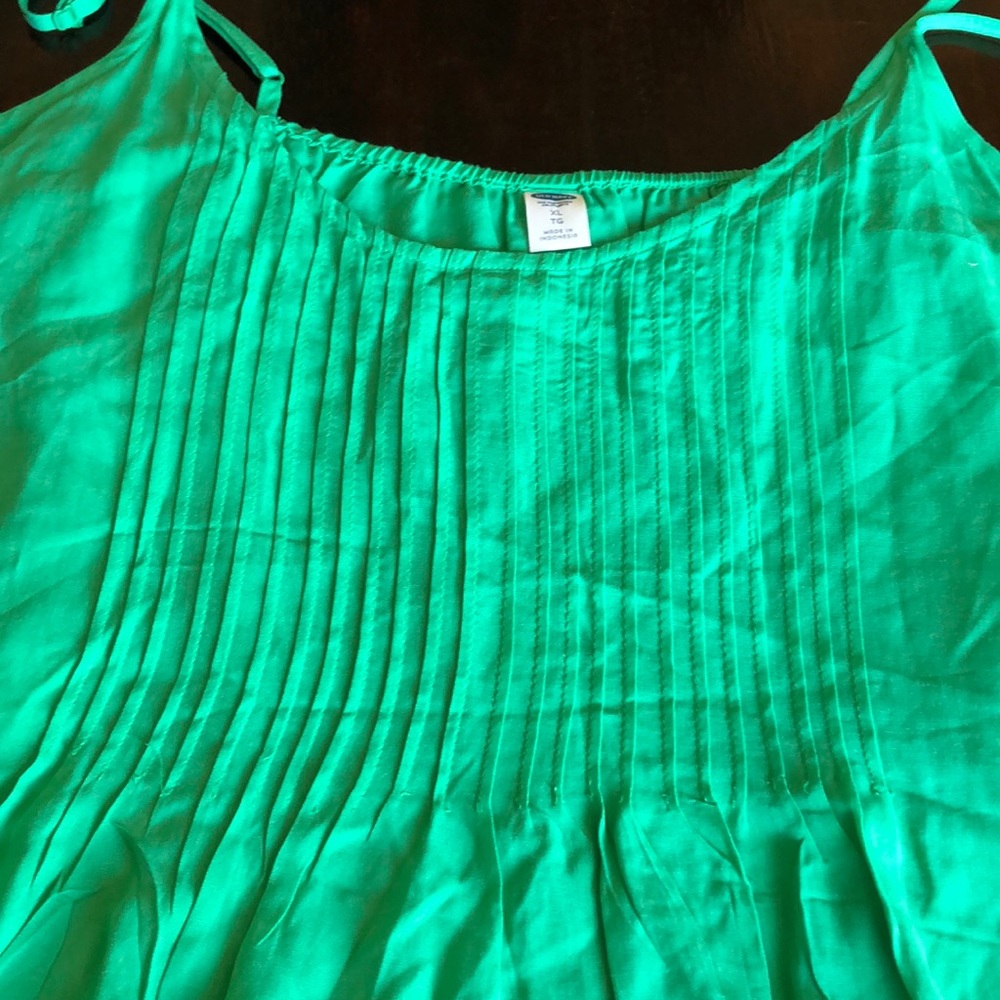 Tank - Picture 2 of 2